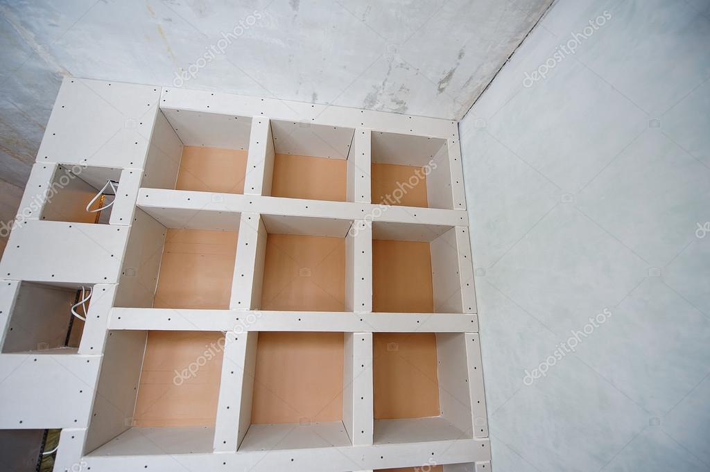 Montage einer Trockenbau-Trennwand